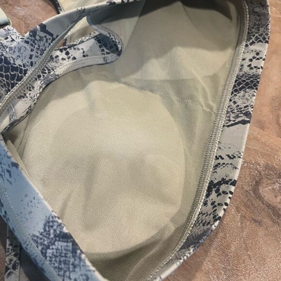 Bare Athletics sports bra size L NWT - Picture 6 of 7